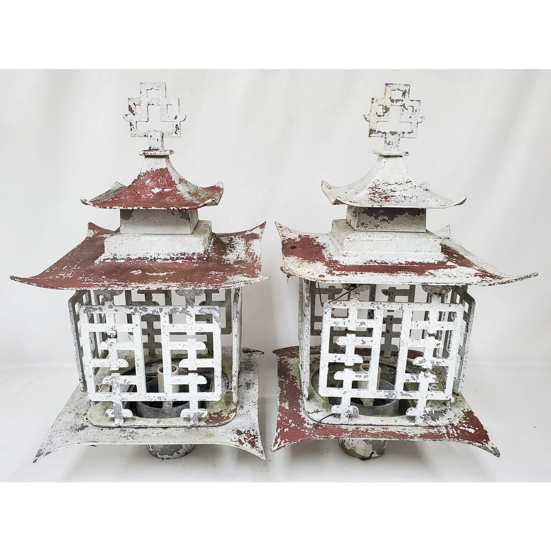 2 Painted Metal Electrified Garden Pagoda Lights (1 of 5)