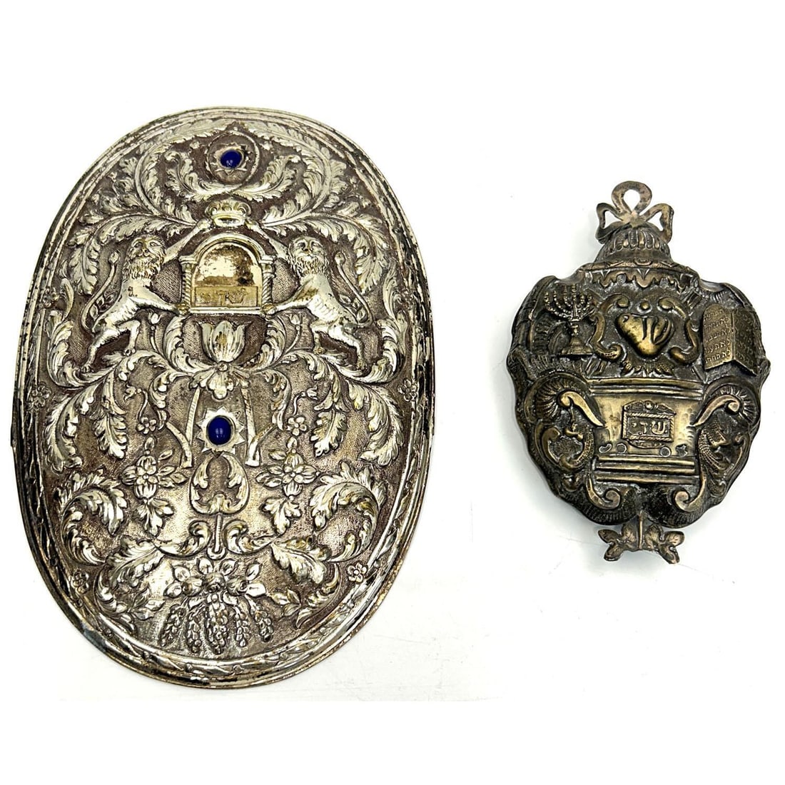 2 Judaica Brass Large Mezuzah's: 2 Judaica Brass Large Mezuzah's. Condition: Generally Good, As Found. One Has a Dedication on The Back. Dimensions: Larger-H-9.25" x 6". Provenance: From a Long Island, NY Home. Please note the absenc