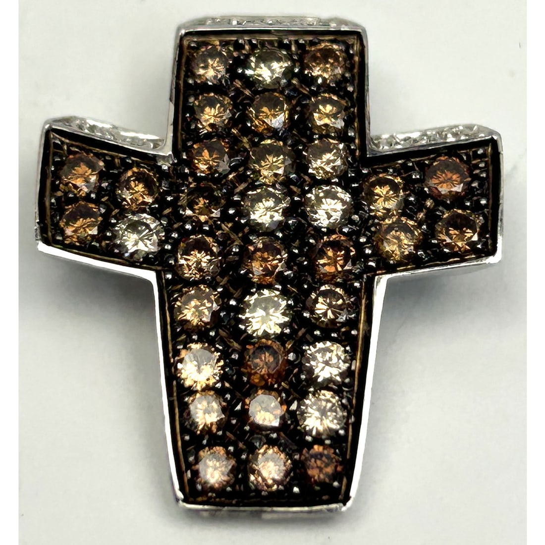 Andreoli 18K White Gold & Diamonds Cross Pendant (1 of 3)