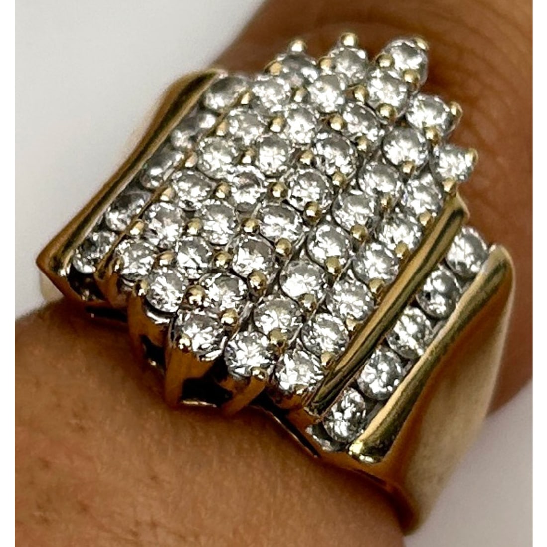 14K Gold & Diamond Ring: 14K Gold & Diamond Ring. Approximately 1.5 Carats. Please Note- Due to Recent Fraudulent Activity, All Jewelry Items Purchased by New Customers Cannot Be Shipped Out Until 3 Weeks After The Auction Da