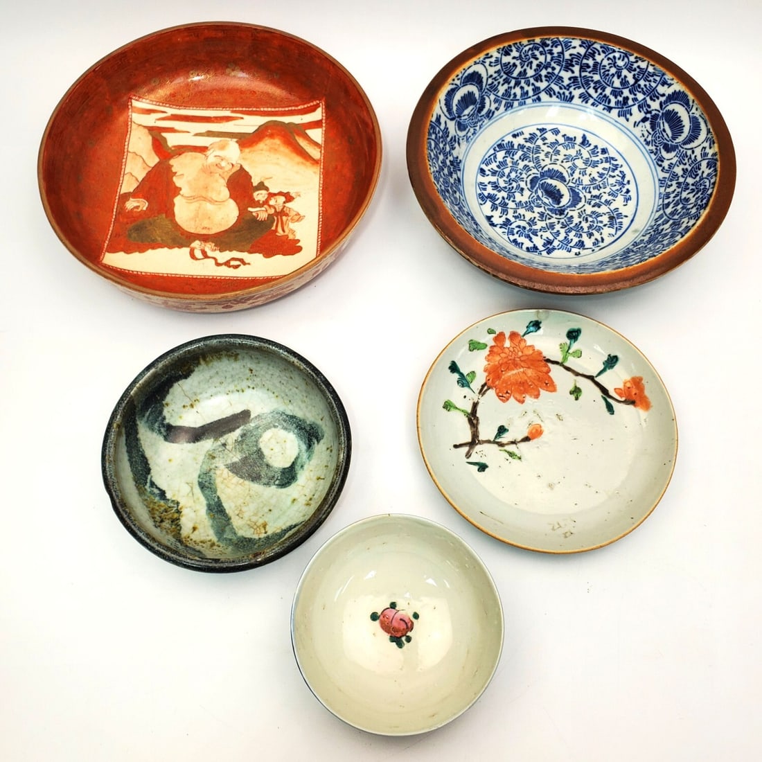 5 Antique Chinese & Japanese Porcelain Items: Lot of 5 Antique Chinese & Japanese Porcelain Items. Some Are Signed. Condition: Generally Good. Dimensions: Largest-Dia-9.5". Provenance: From a Long Island, NY Home. Please note the absence of a Con