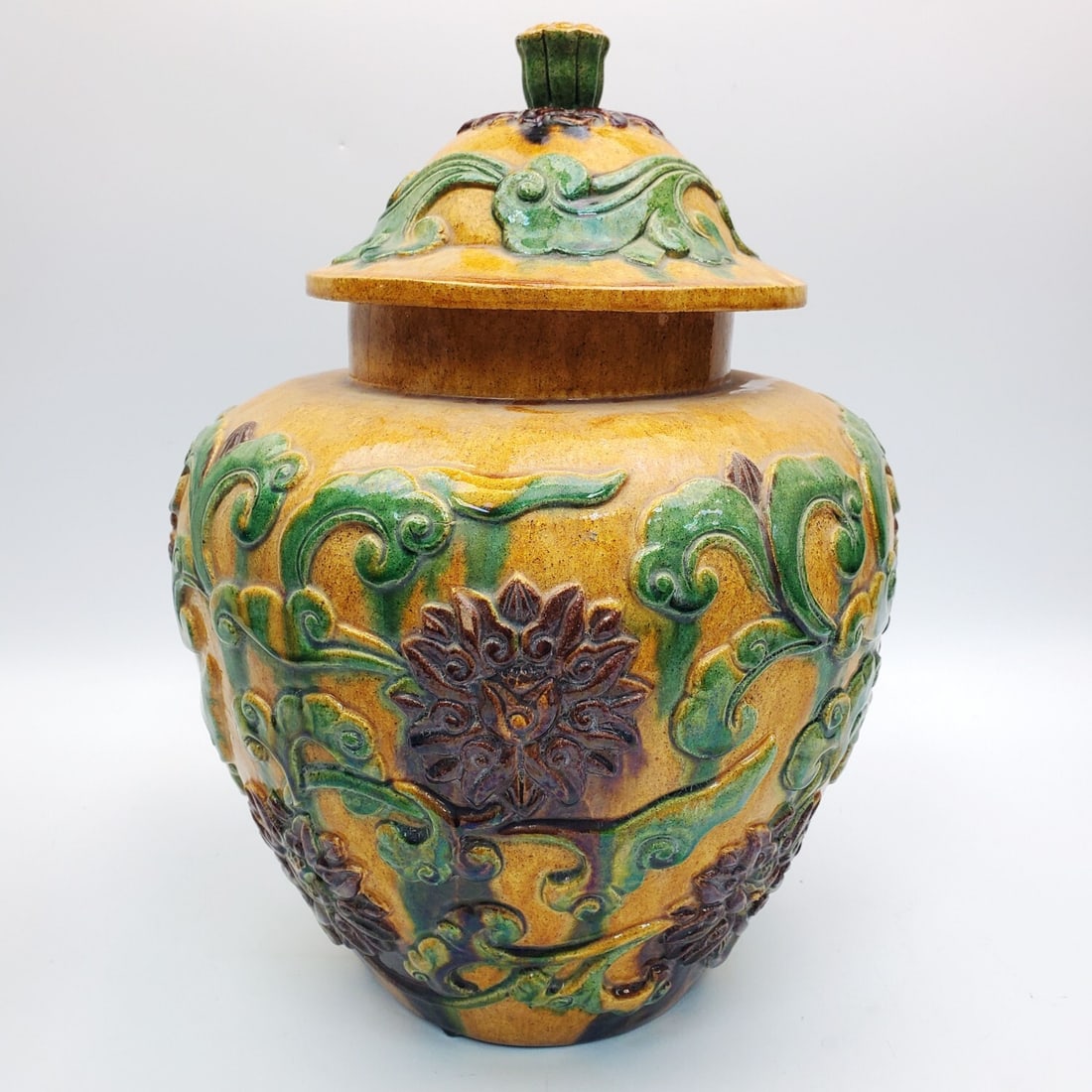 Large Chinese Glazed Pottery Covered Ginger Jar (1 of 4)