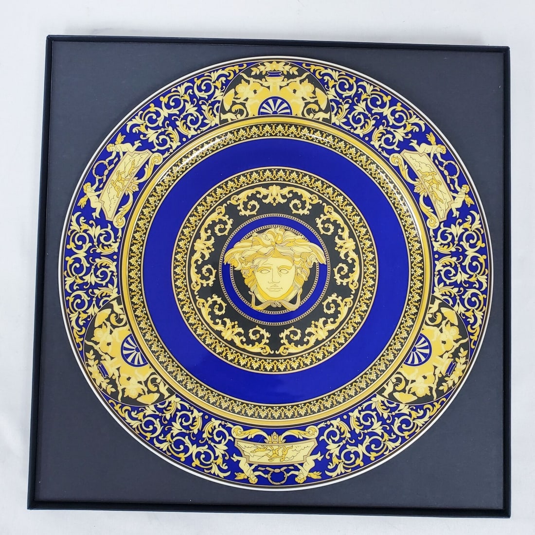Versace Rosenthal Porcelain "Medusa Blue" Charger (1 of 4)