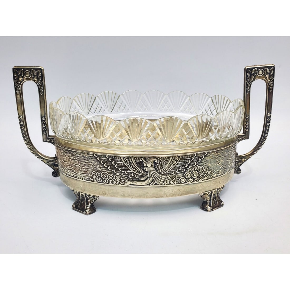Very Fine Russian Silver Handled Oval Footed Bowl (1 of 5)