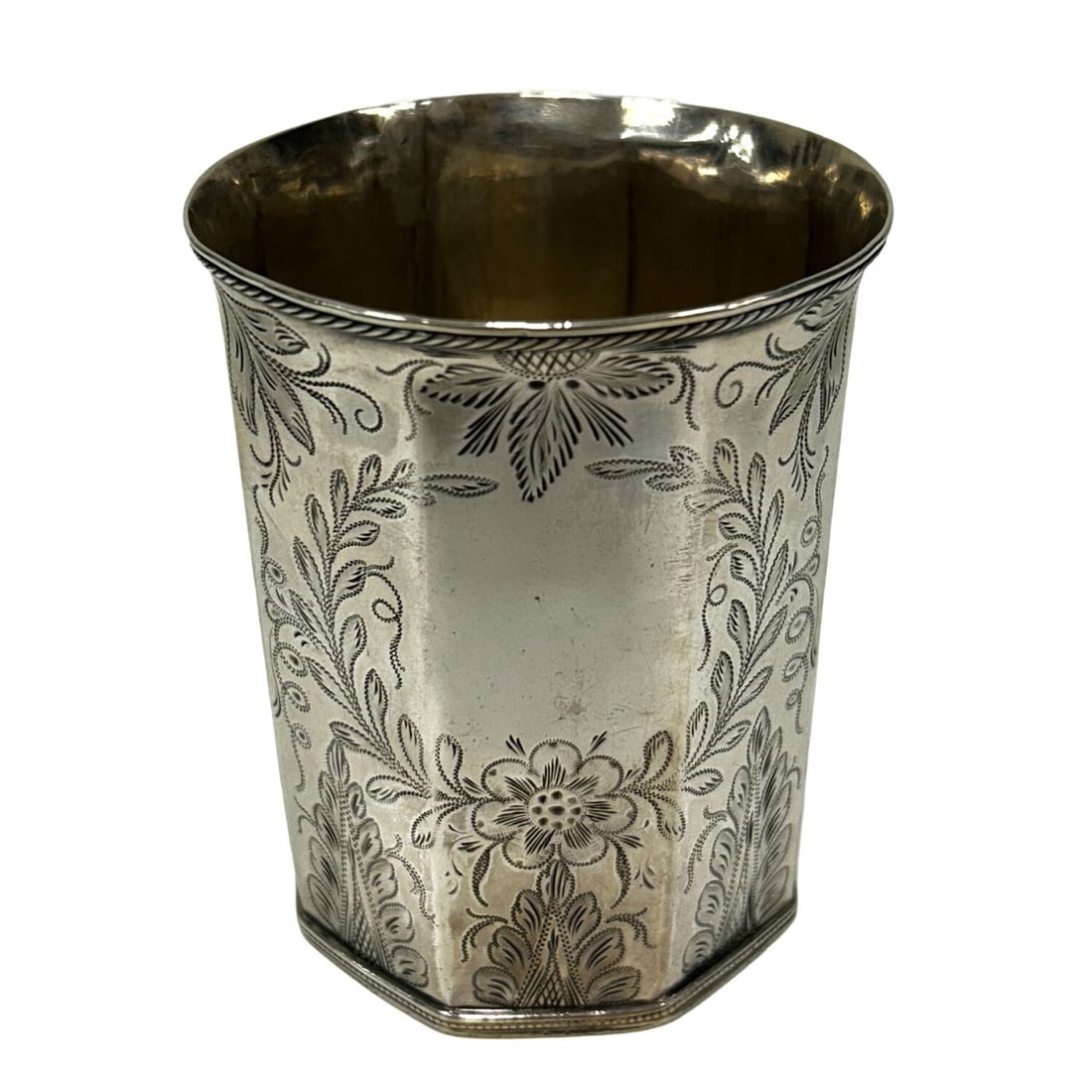 Judaica Early Antique Sterling Silver Kiddish Cup (1 of 5)