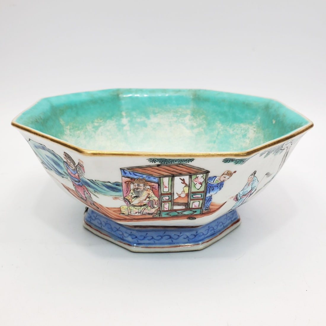 Chinese Antique Ching Dynasty Signed Bowl: Chinese Antique Ching Dynasty Famille Rose Signed Octagonal Porcelain Bowl. Condition: Generally Good. Heavy Rubbing to The Interior Due to Use. Dimensions: Dia-7" x H-3". Provenance: From a Private C