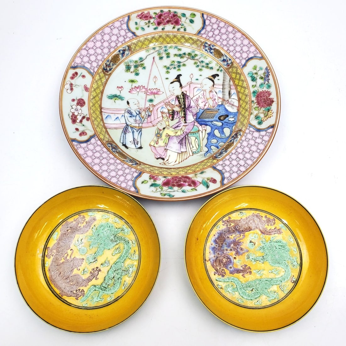 Lot of 3 Chinese Famille Rose Porcelain Items: Lot of 3 Chinese Famille Rose Porcelain Items Including a Plate & a Pair of Signed Small Dragon Dishes. Condition: Generally Very Good. Dimensions: Larger-Dia-8.75". Provenance: From a Long Island, NY