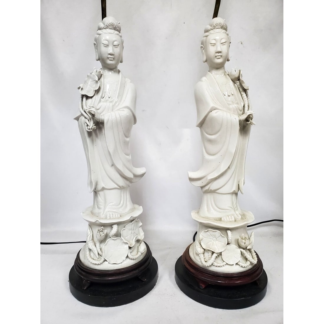 Pair Chinese Tall Blanc De Chine Porcelain Lamps: Pair of Chinese Tall Blanc De Chine Porcelain Lamps w/ Jade Finials. Condition: Generally Very Good. Dimensions: Porcelain-H-20.5". Total H-38.5". Provenance: From a Long Island, NY Home. Please note 
