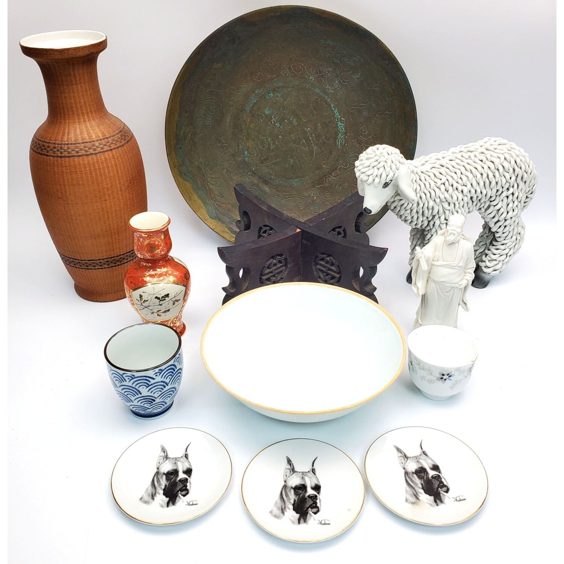 Lot of 11 Chinese & Japanese Items: Lot of 11 Chinese & Japanese Items. Condition: Generally Good, As Found. Dimensions: Various Sizes. Provenance: From a Long Island, NY Home. Please note the absence of a Condition Report does not impl