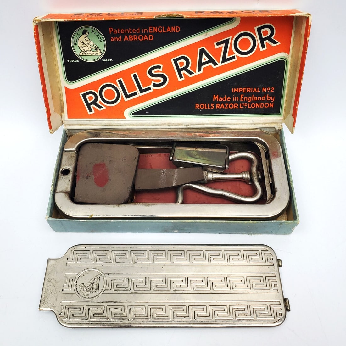 Vintage Rolls Razor Made in England (1 of 2)