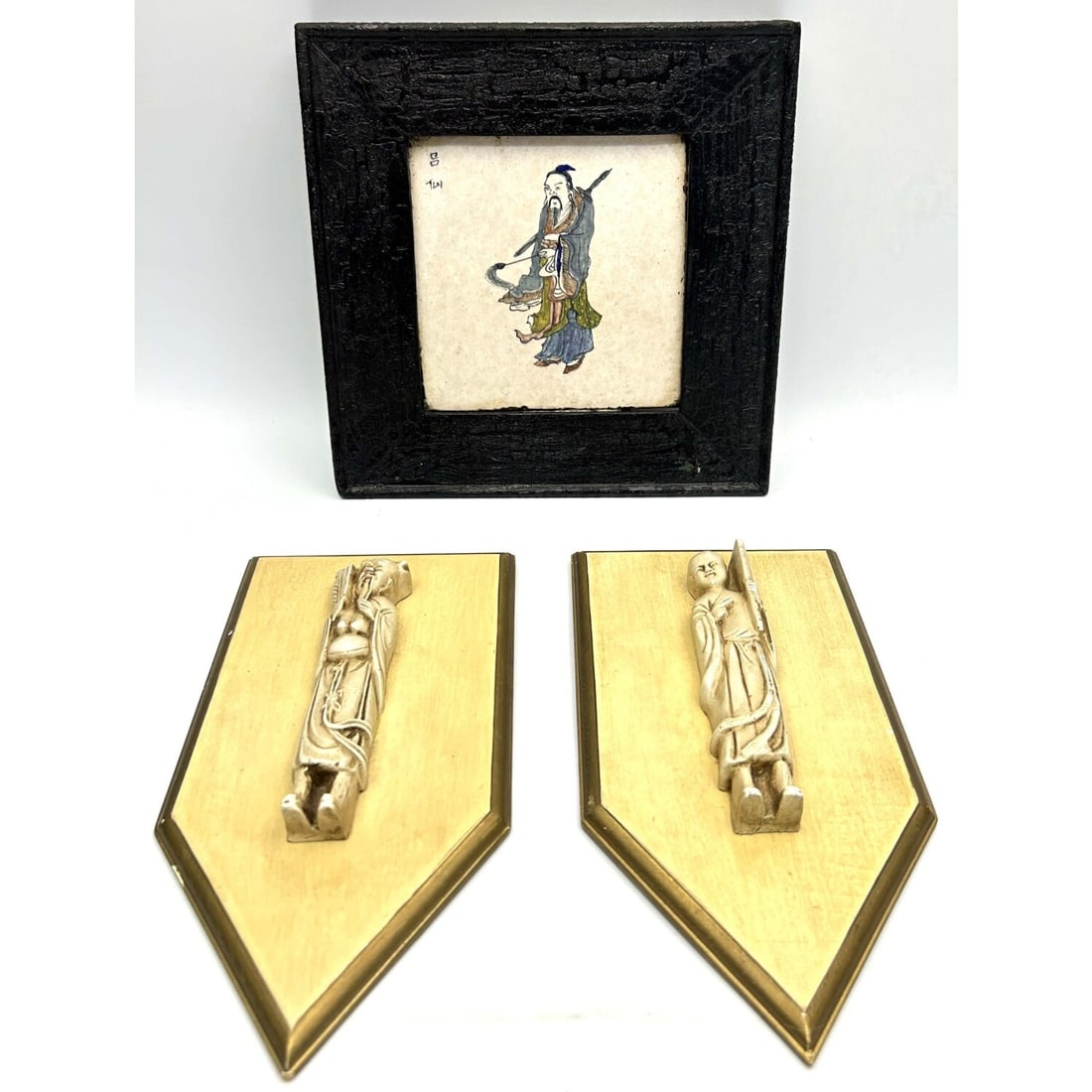 Lot of 2 Chinese Carved Figures (1 of 5)