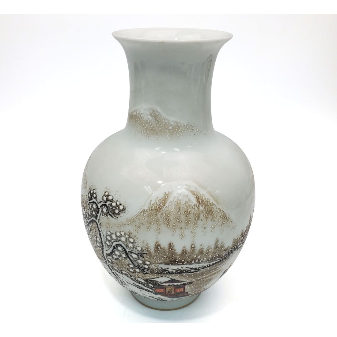 Chinese Signed Enameled Porcelain Vase: Chinese Signed Enameled Porcelain Vase Depicting a Snowy Winter Landscape. Fully Signed at The Bottom. Condition: Excellent. Dimensions: H-8.75" x Dia-5.5". Provenance: From a Long Island, NY Home. Pl