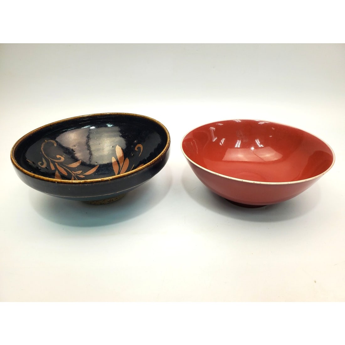 2 Chinese Porcelain Bowls (1 of 4)