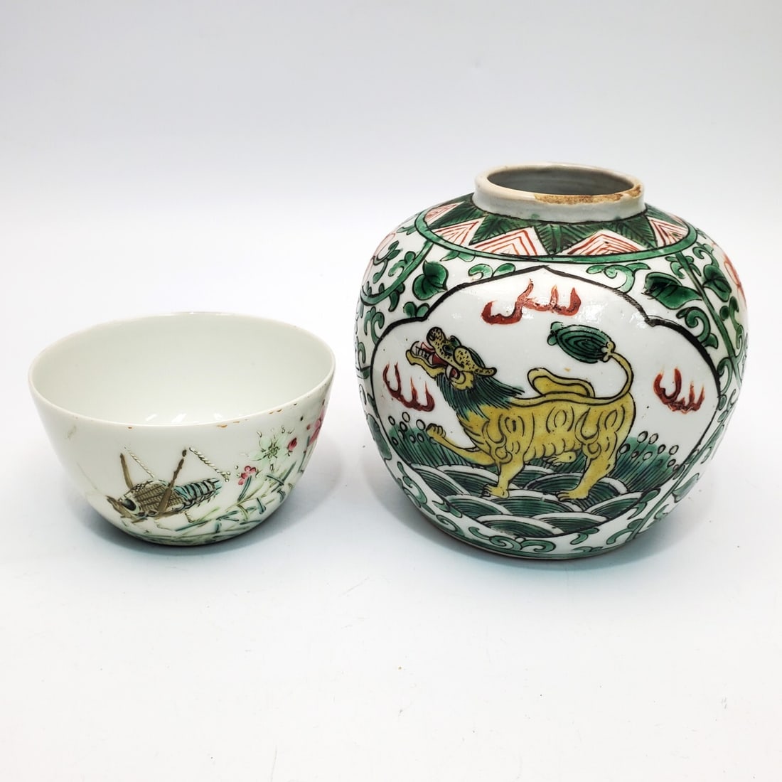 2 Antique Chinese Porcelain Items: 2 Antique Chinese Porcelain Items Including a Cup & a Vase. The Cup is Signed. Condition: Generally Good. Dimensions: Larger-Dia-3.7" x H-3.7". Provenance: From a Long Island, NY Home. Please note the