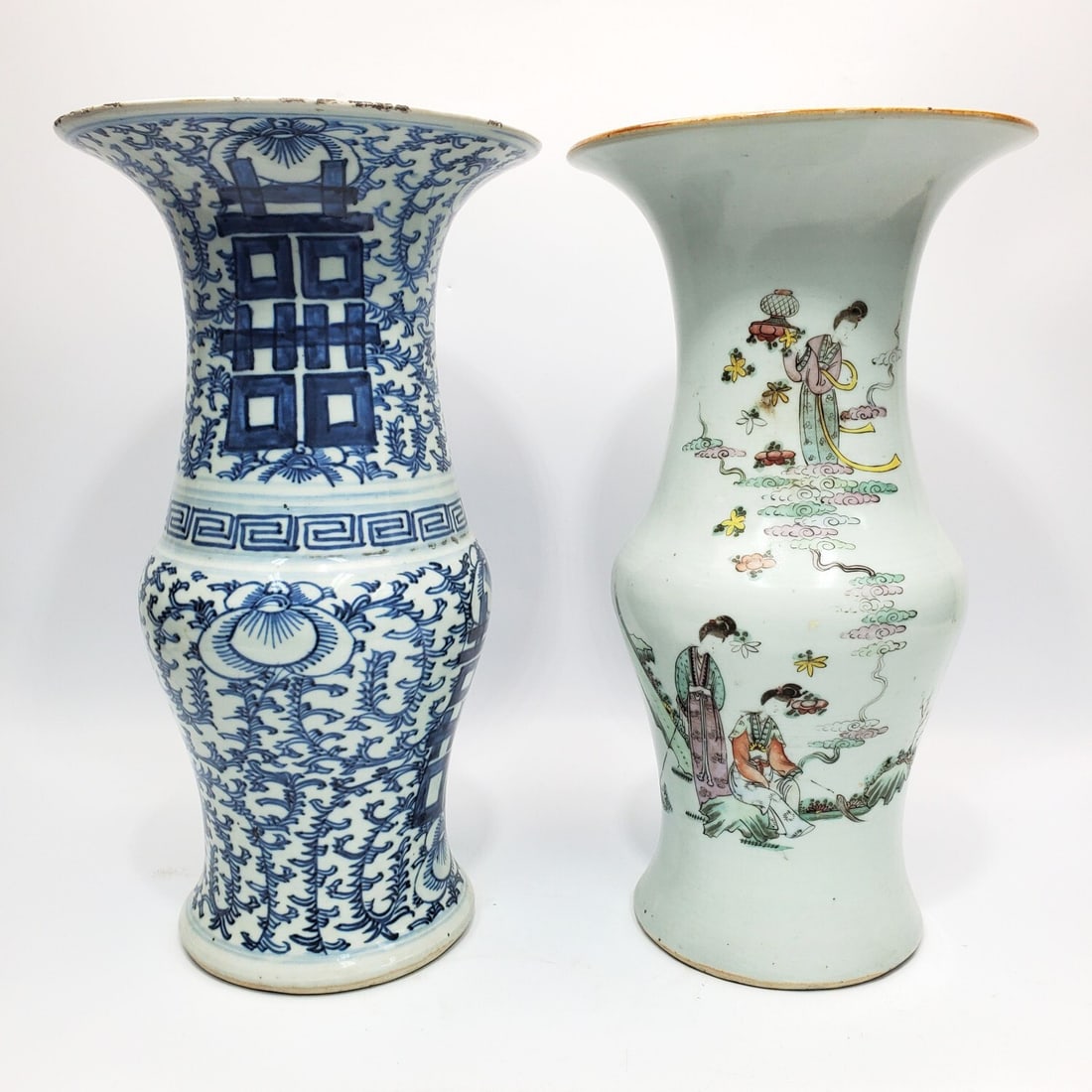 2 Antique Chinese Porcelain Vases (1 of 5)