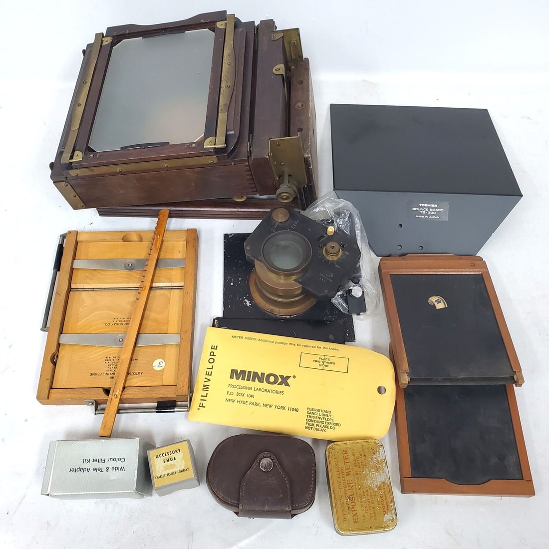 Lot of Vintage & Antique Cameras & Camera Parts (1 of 2)