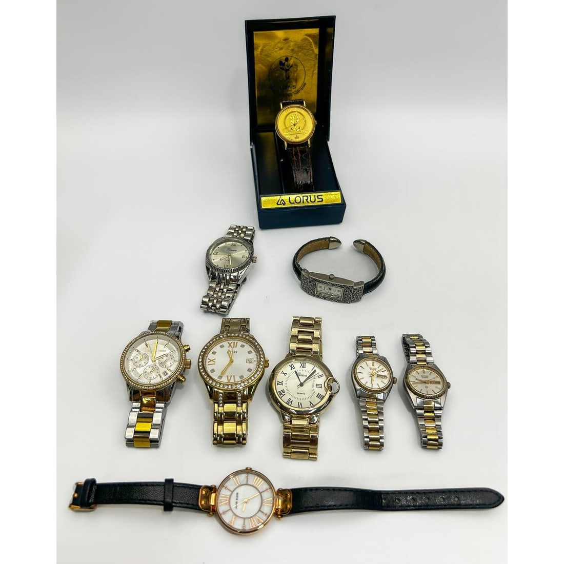 Group Lot of Vintage Watches (1 of 5)