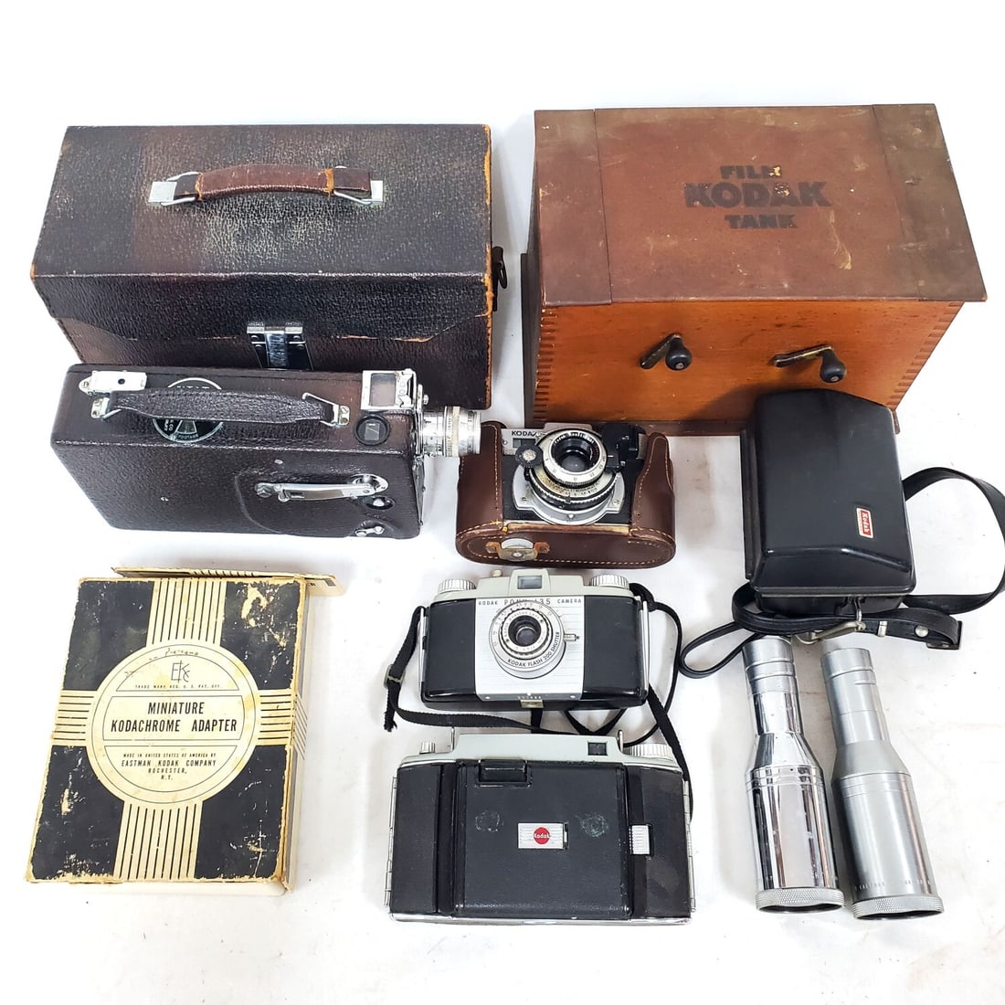 Lot of Vintage Kodak Cameras & Equipment (1 of 3)
