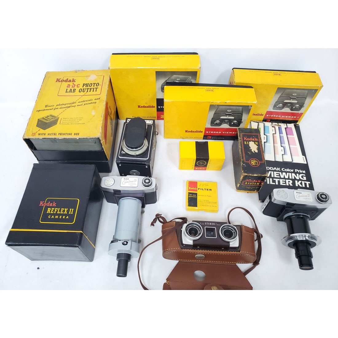 Lot of Old & Vintage Kodak Cameras & Accessories (1 of 6)