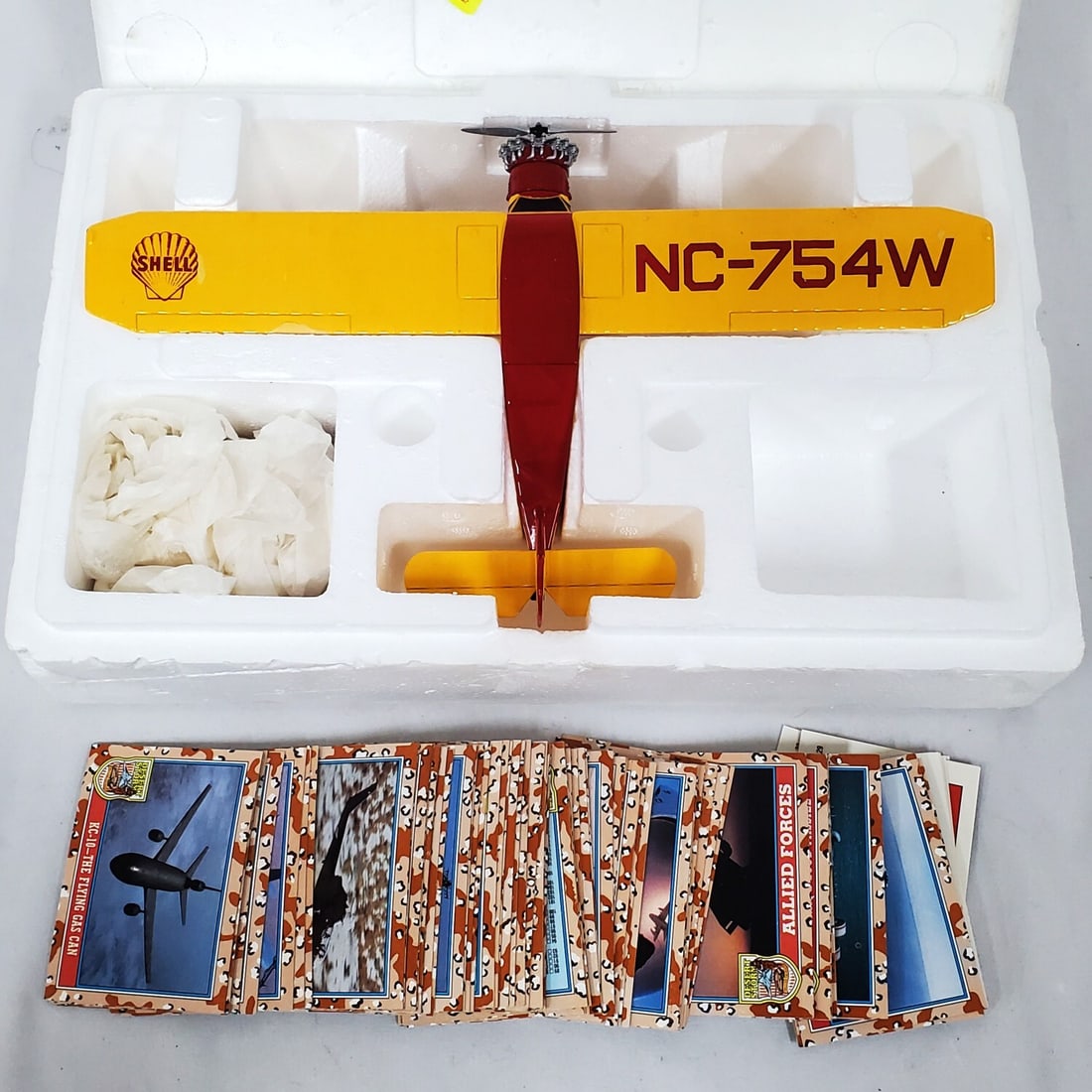 Shell Model Airplane Along w/ Trading Cards (1 of 1)