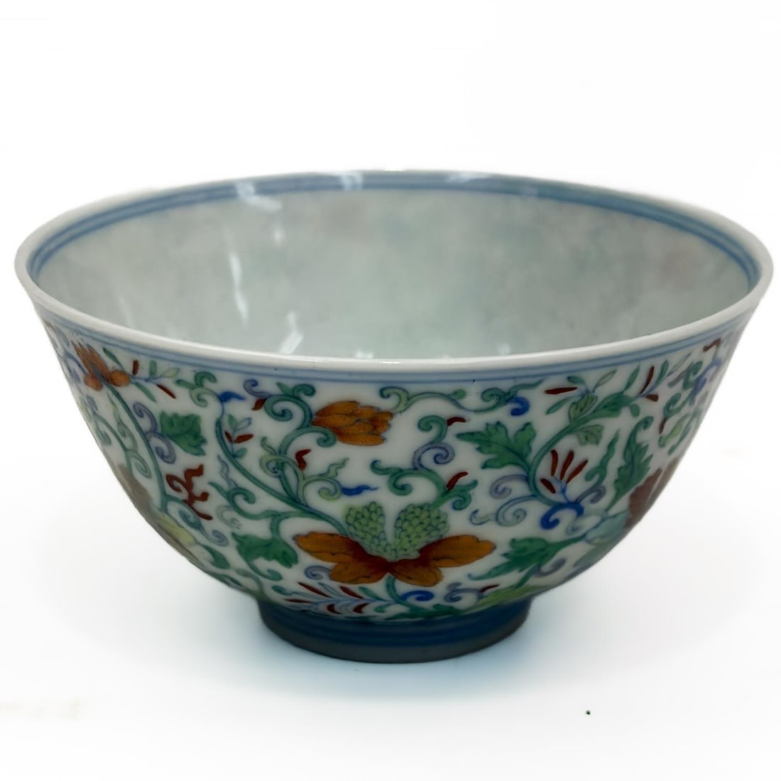 Chinese Signed Porcelain Small Bowl: Chinese Signed Porcelain Small Bowl In Original Box. Condition: Generally Very Good. Dimensions: Bowl-Dia-3.25" x H-1.75". Box-6.5" x 6.5" x 4". Provenance: From a Long Island, NY Home. Please note th