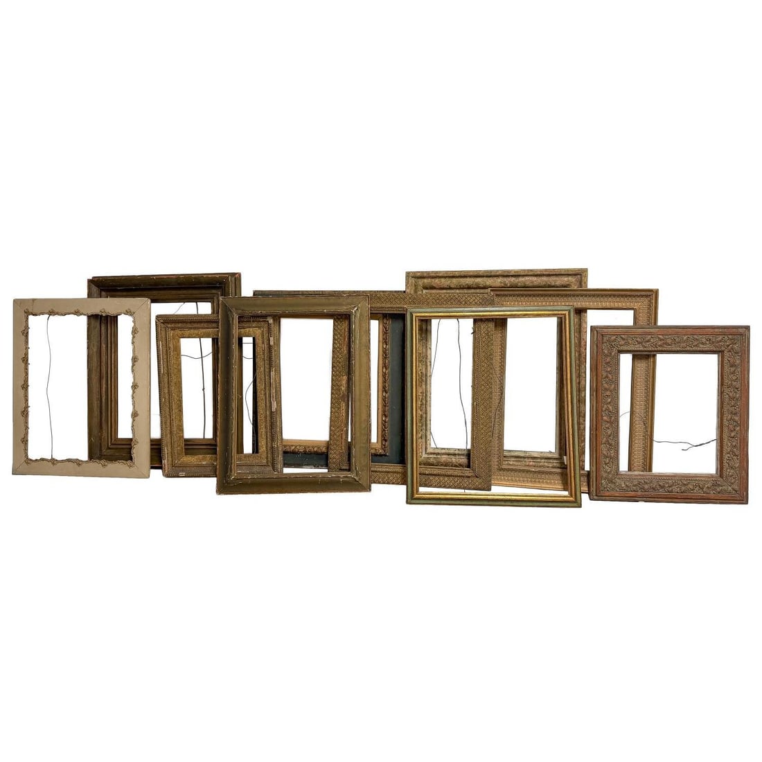 Lot of 10 Old & Vintage Medium Sized Wooden Frames (1 of 3)