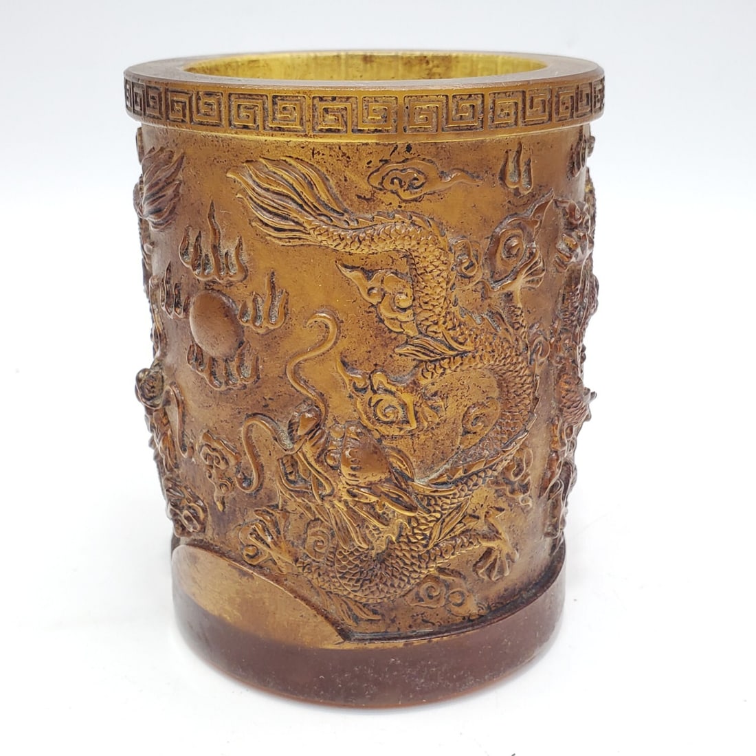 Chinese Peking Glass Brush Pot w/ Dragons: Chinese Peking Glass Brush Pot w/ Dragon Decorations. Condition: Generally Very Good. Dimensions: H-4.5" x Dia-3.5". Provenance: From a Long Island, NY Home. Please note the absence of a Condition Rep