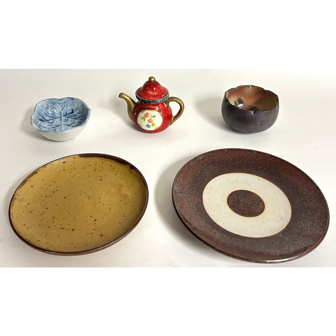Lot of 5 Porcelain & Pottery Items (1 of 3)