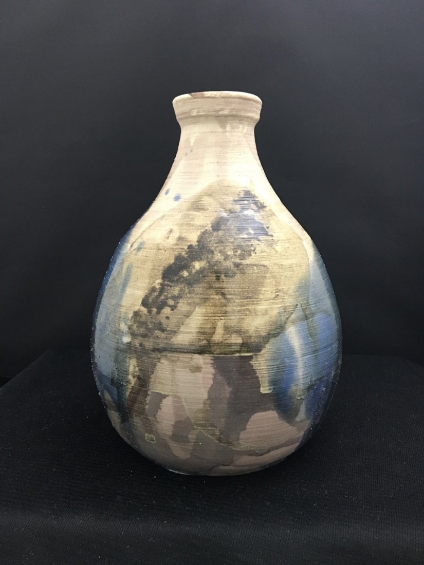Toshiko Takaezu Vase (1 of 3)