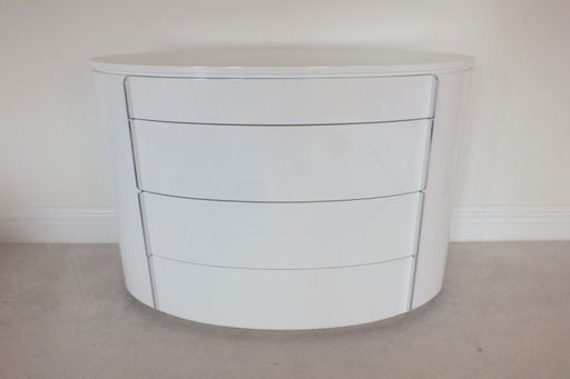 White Lacquer Flow Dresser By Roche Bobois Nov 12 2017