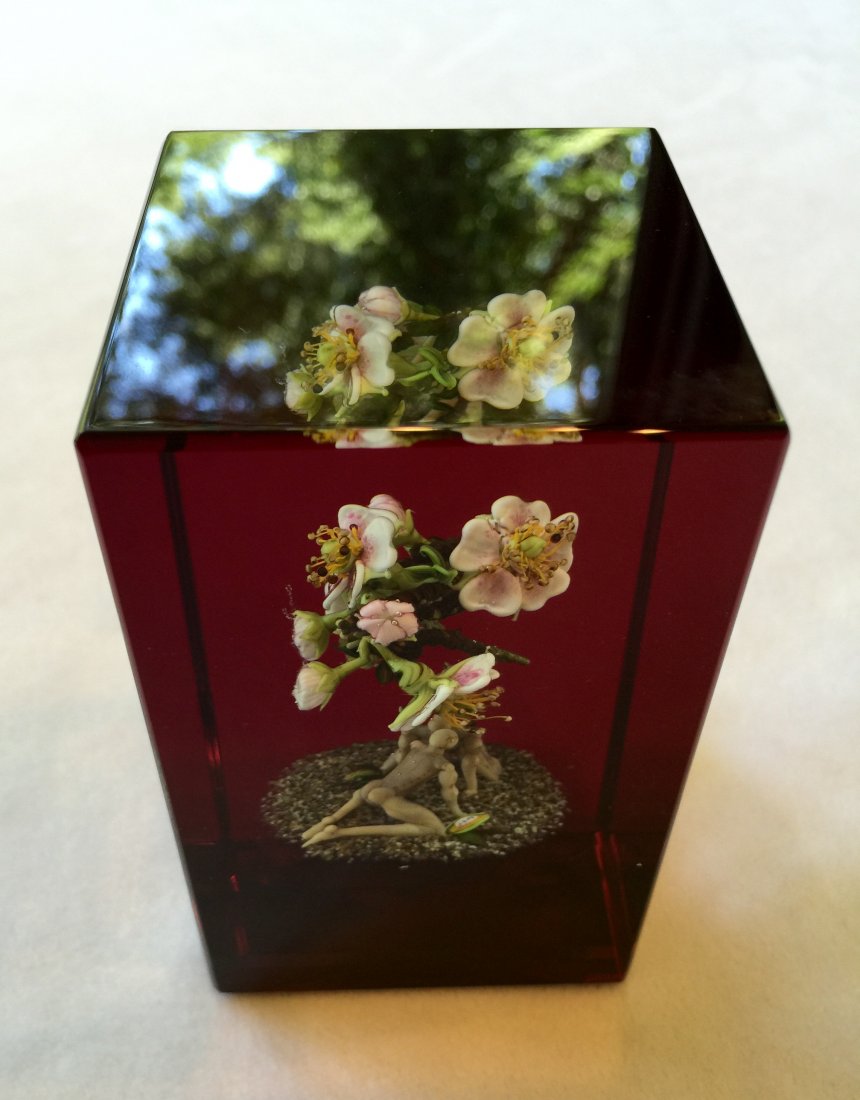 Paul Stankard Glass Botanical Paperweight (1 of 8)