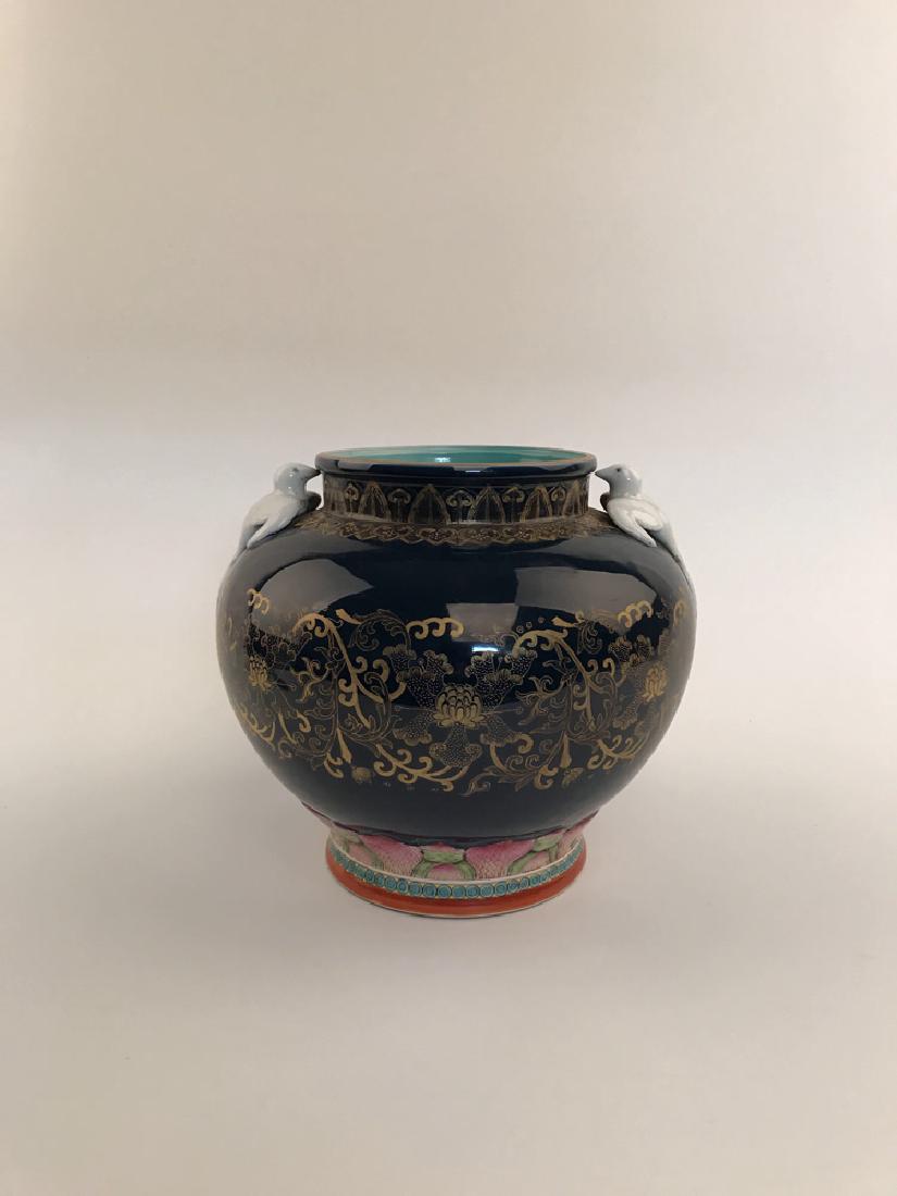 Fine Famille Rose and Gilt Jar with QIanlong Mark (1 of 8)