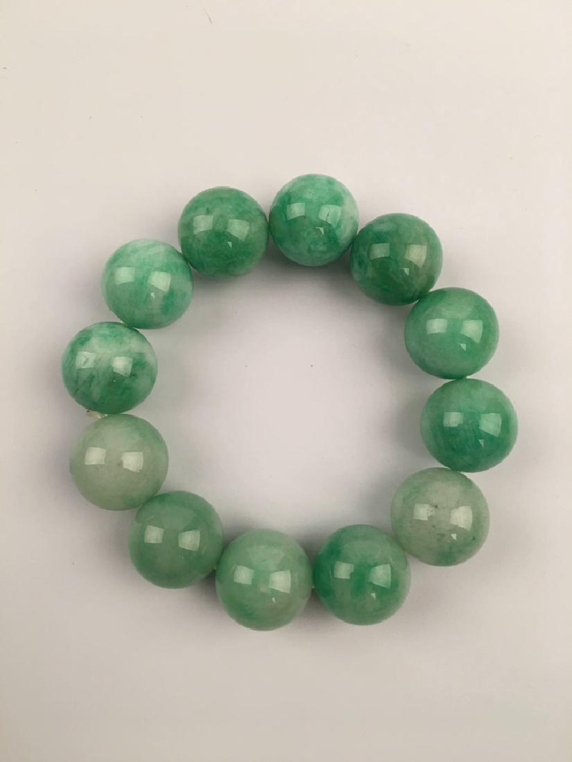 Chinese Green Jadeite Bead Bracelet (1 of 4)