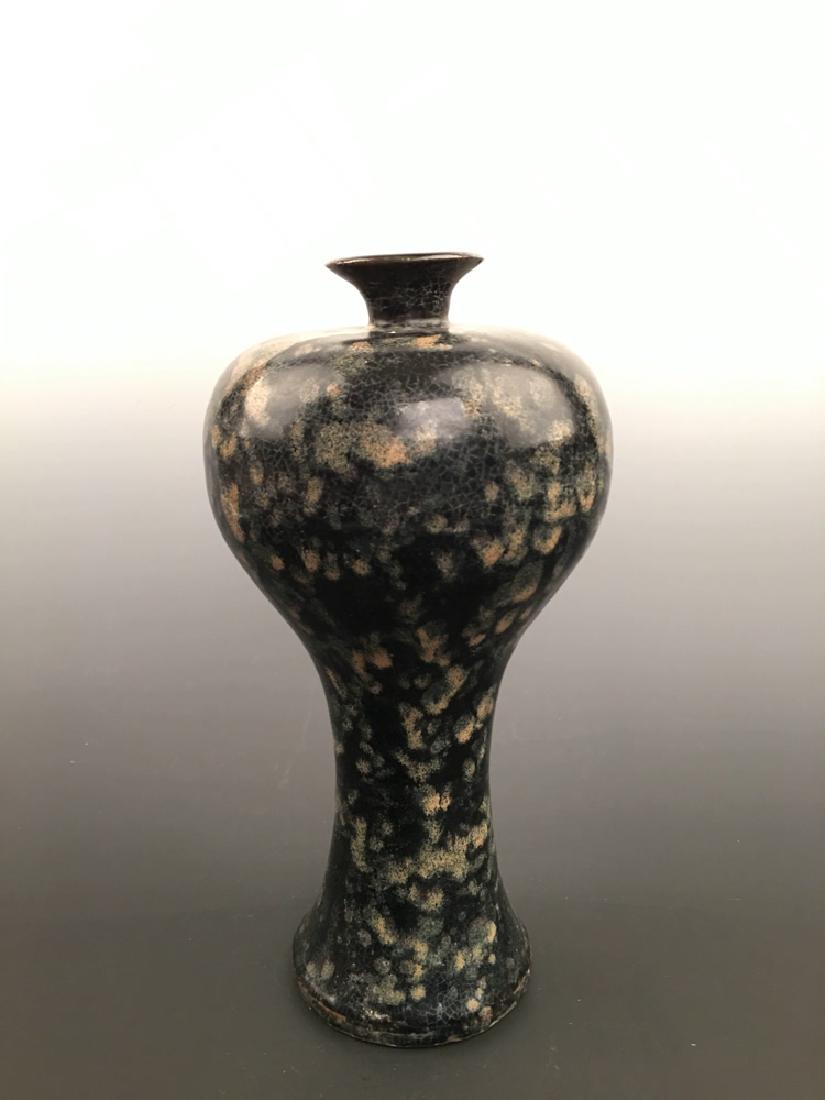 Chinese Black Glaze with Yelllow Dots Vase: Chinese Black Glaze with Yelllow Dots Vase 12" H X 6" W, 2.2 Lbs Shipping: We are able to pack and ship this item to an address in the United States for $30.00 via UPS Ground or USPS Priority Mail. Tr