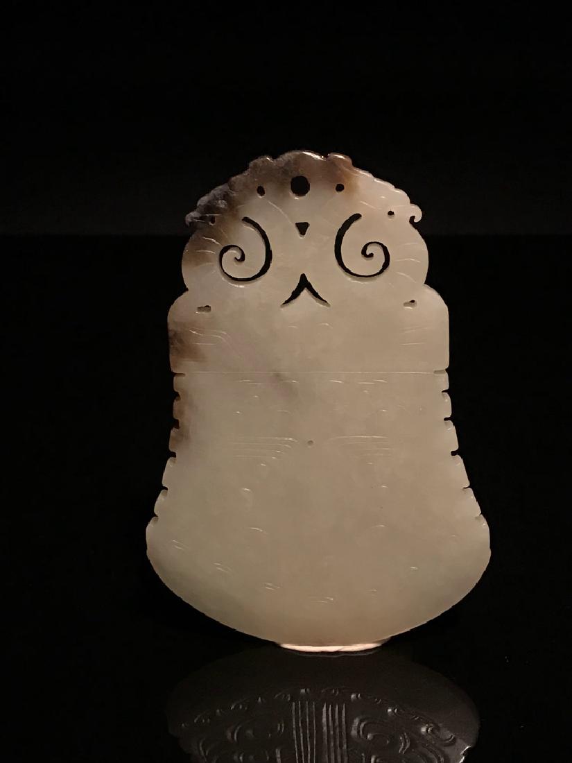 Chinese Ming White Jade Yu fu (1 of 5)