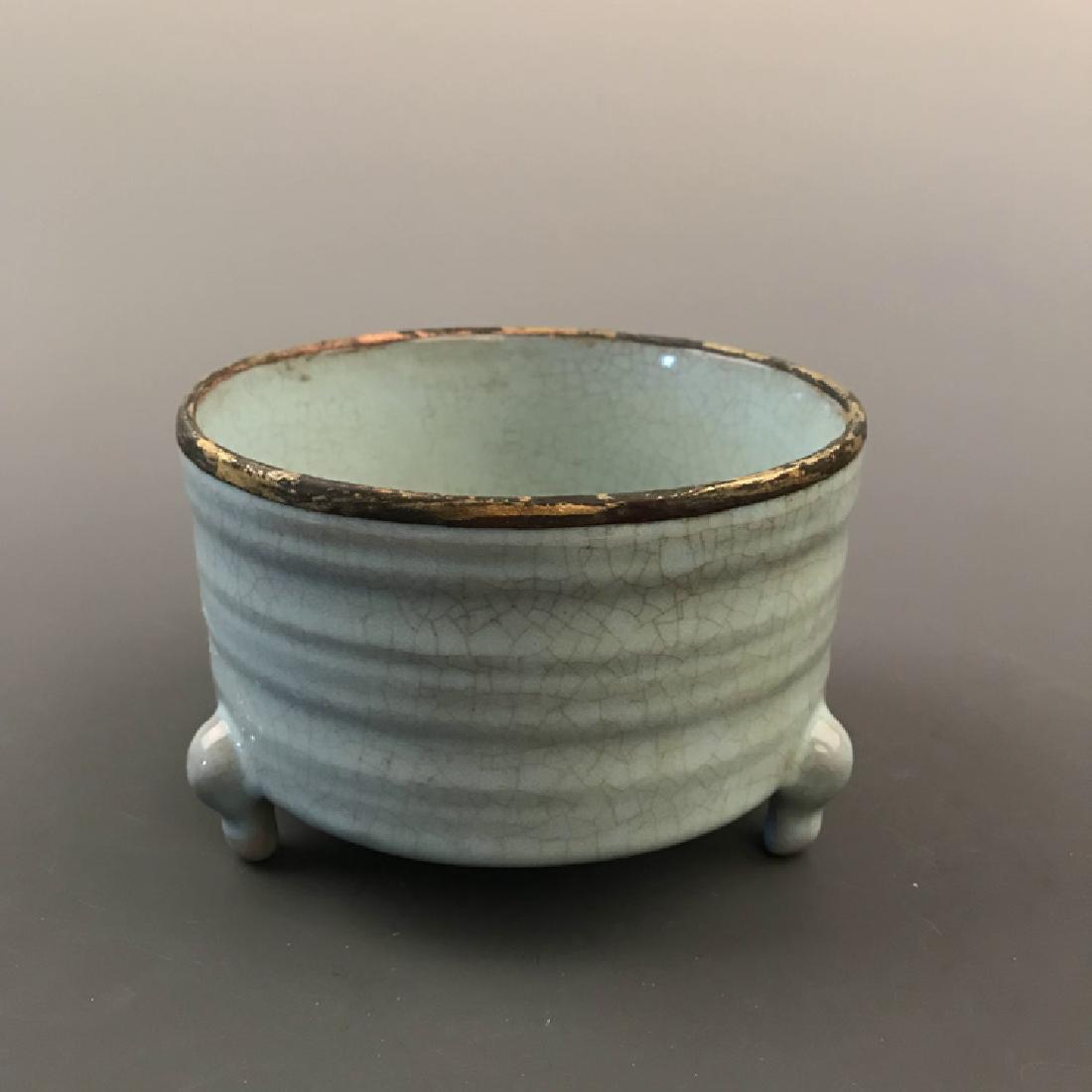 Chinese Song Ru Yao Brush Washer (1 of 6)