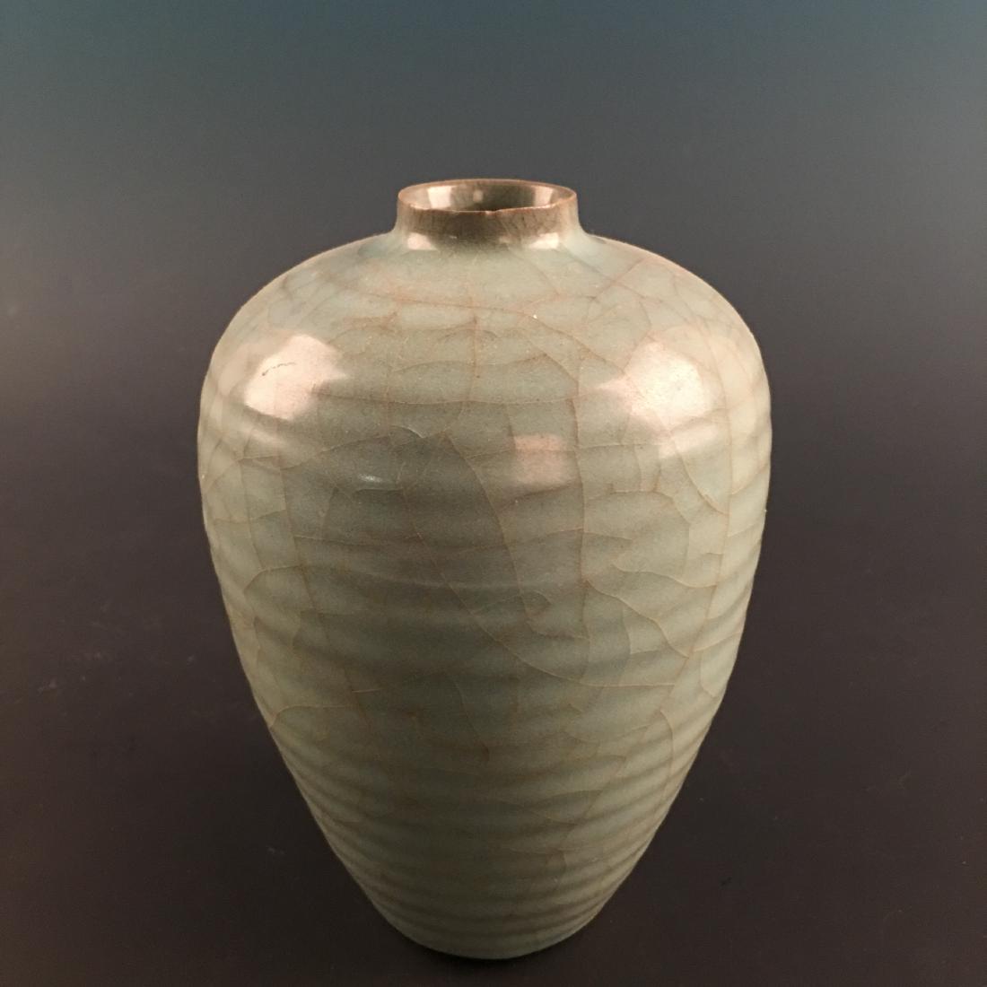 Chinese Celdon Glazed Vase (1 of 5)