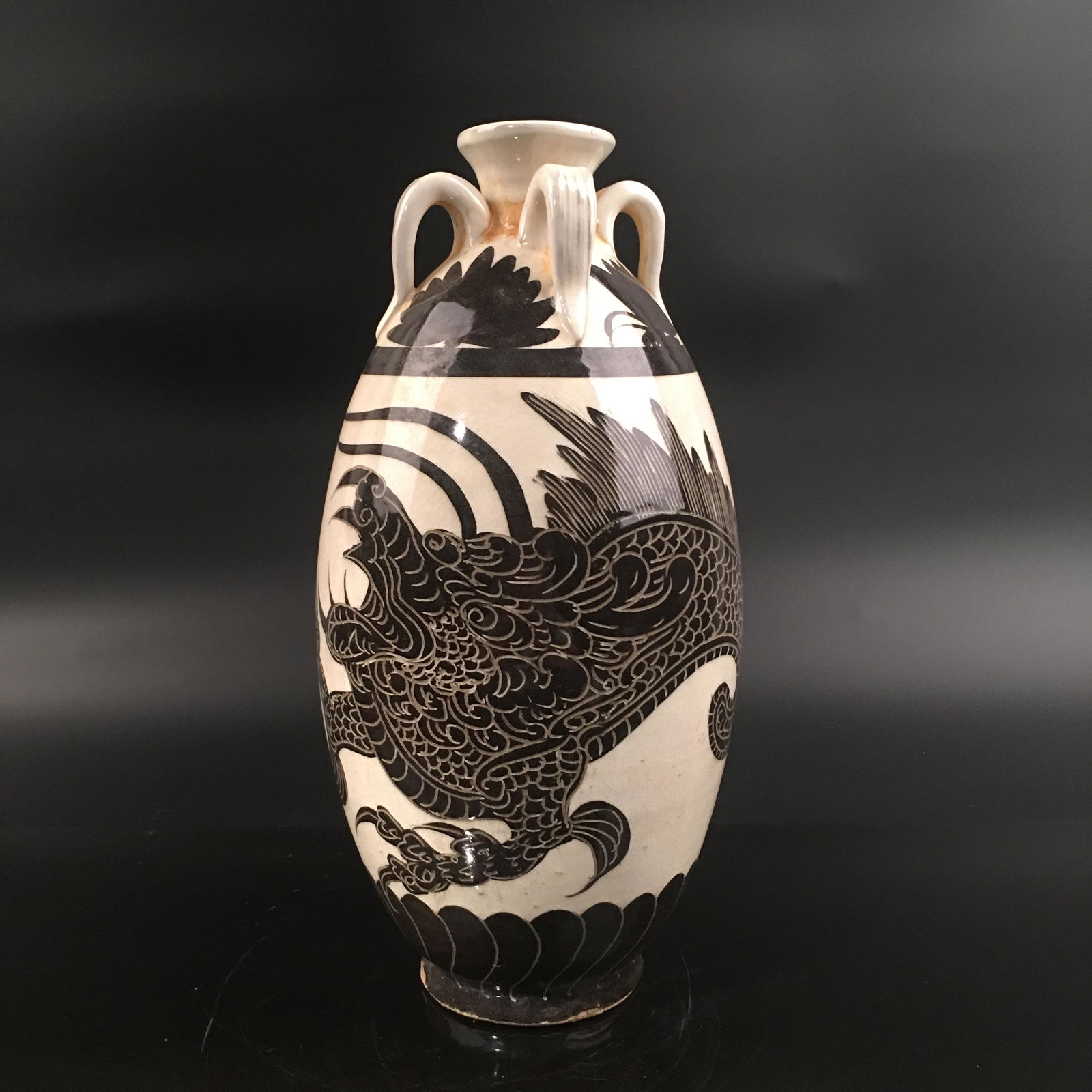 Chinese Cizhou Kiln Five Claw Dragon Vase (1 of 7)