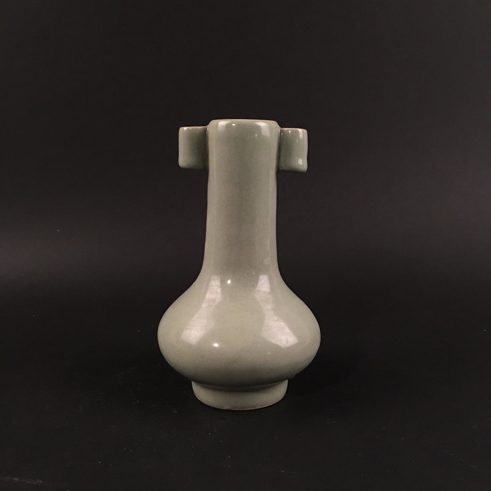 Chinese White Glazed Porcelain Vase: Chinese White Glazed Porcelain Vase 7'' H, 4-1/4'' W; 1.4 lb Shipping: We are able to pack and ship this item to an address in the United States for $25.00 via UPS Ground or USPS Priority Mail. Tracki