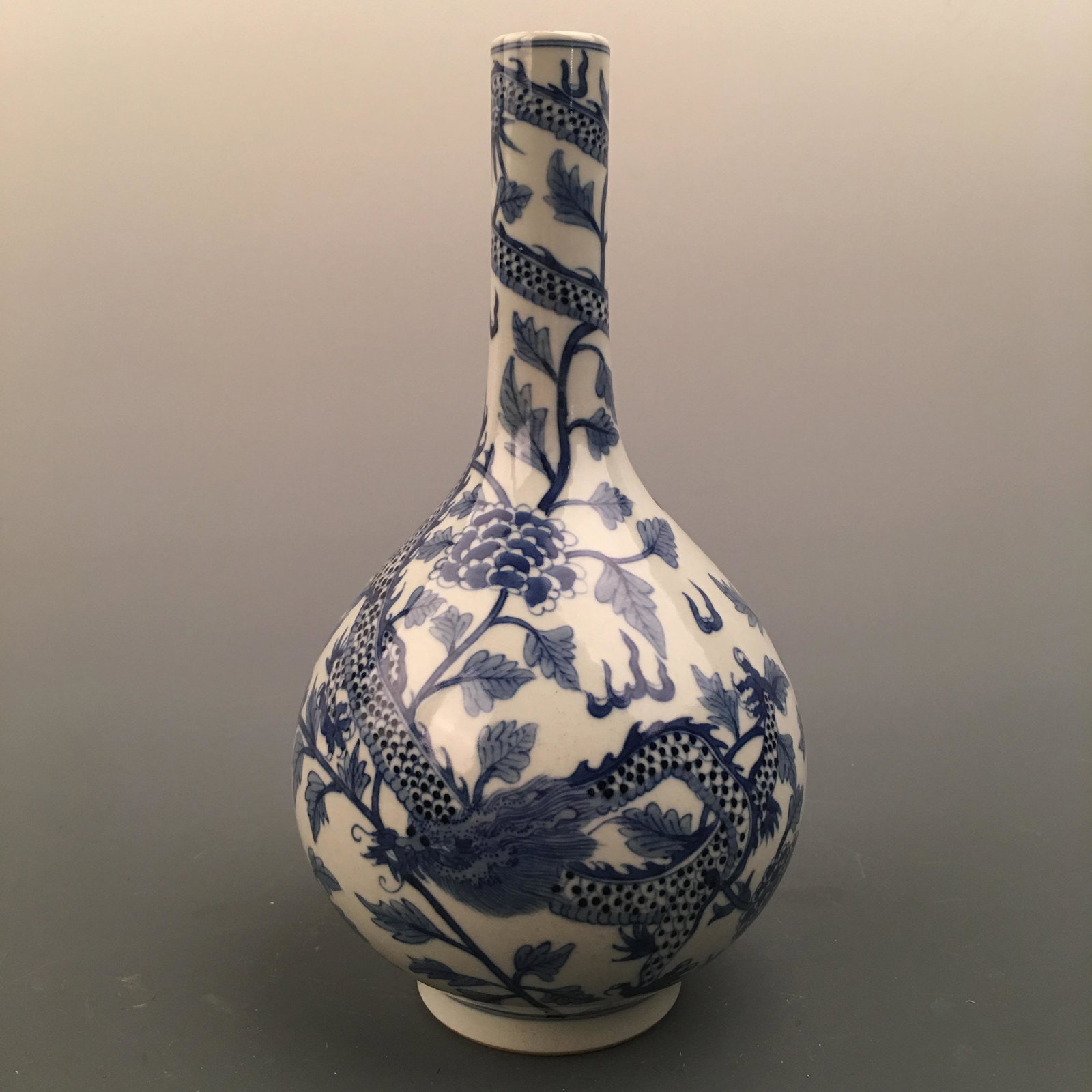 Chinese Blue-White 'Dragon' Vase: Chinese Blue-White 'Dragon' Vase 9-3/4'' H, 5-/4'' W; 1.6 lb Shipping: We are able to pack and ship this item to an address in the United States for $30.00 via UPS Ground or USPS Priority Mail. Tracki