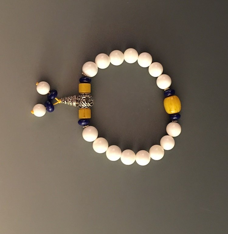 White Bead Bracelet (1 of 3)