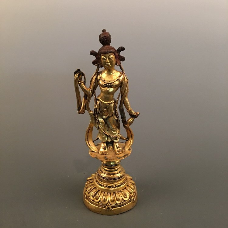 Fine Chinese Gilt Bronze Buddha (1 of 10)