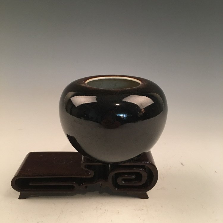 Qianlong Mark, Chinese Black Glaze Brush Washer (1 of 5)