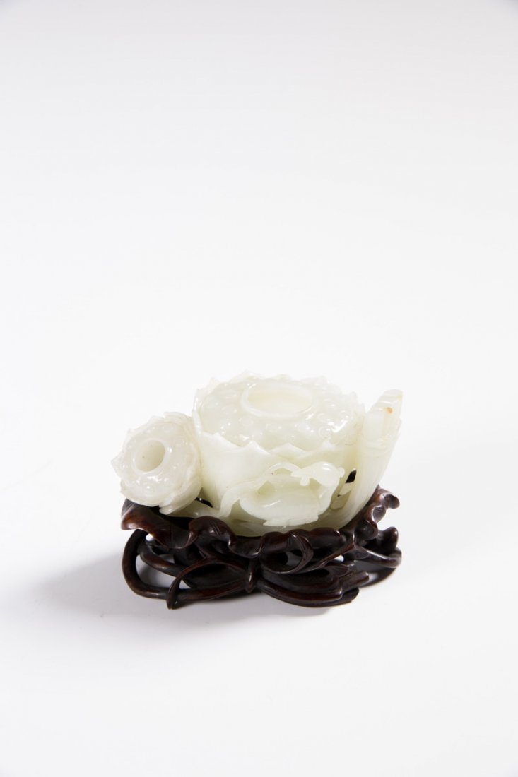 A Chinese jade lotus shaped water pot with stand (1 of 10)