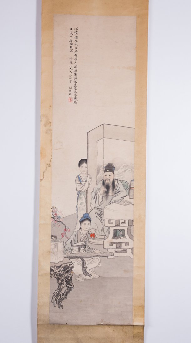 CHINESE SCROLL PAINTING OF FIGURES (1 of 7)