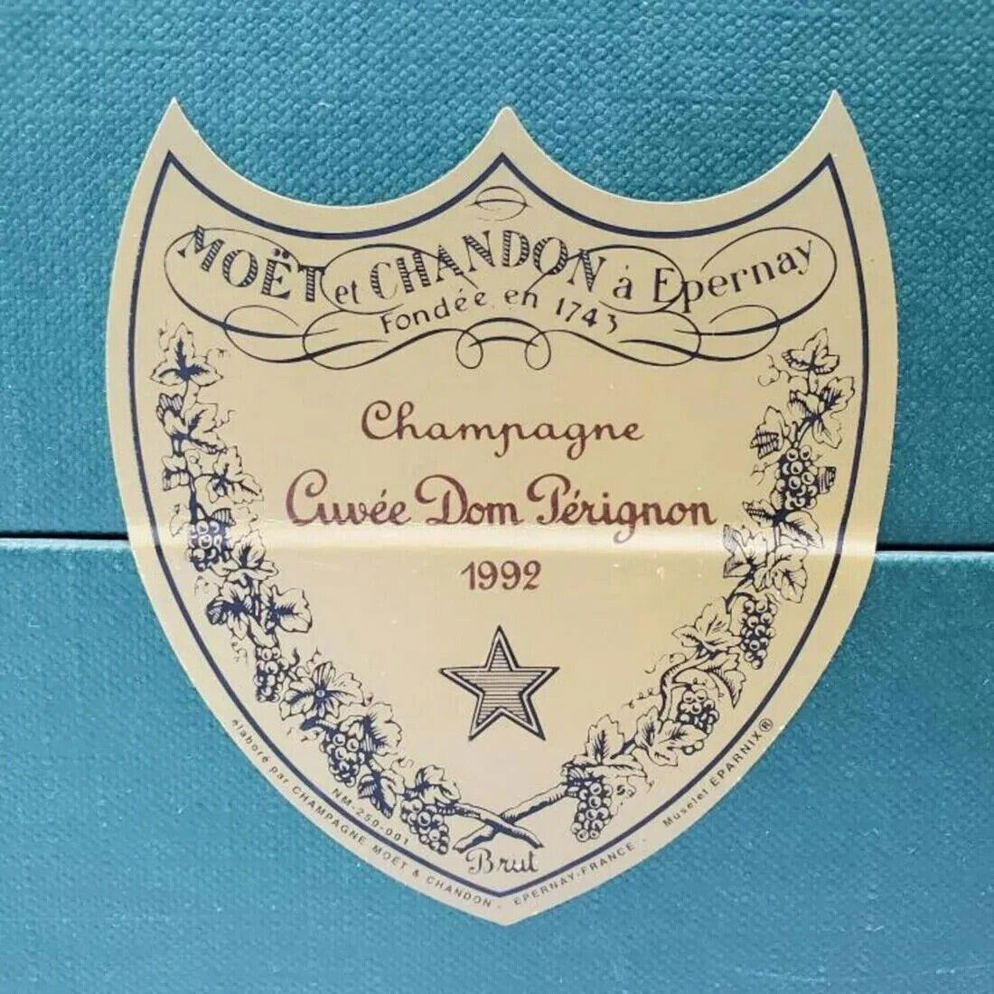 Vintage 1992 Very Rare Colectoble Item Cuvee Don Perignon Champagne. Unopened and Sealed Box.: Vintage 1992 Very Rare Colectoble Item Cuvee Don Perignon Champagne. Unopened and Sealed Box. Condition: Excellent / Mint Dimensions: Box- 12.4" x 4.25" x 4" 100% Authentic. Very Rare This Don Perigno