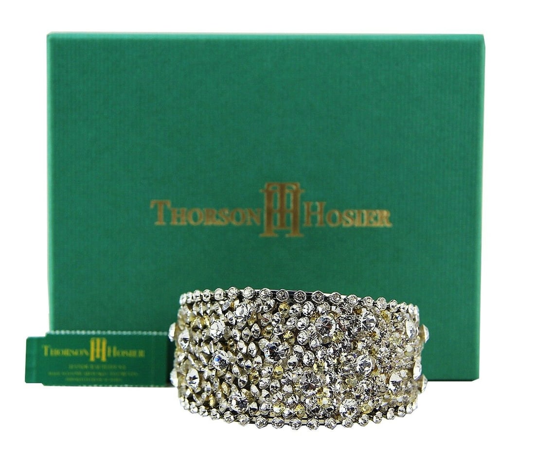 THORSON HOSIER MULTI CRYSTALS CUFF BRACELET SWAROVSKI (1 of 4)