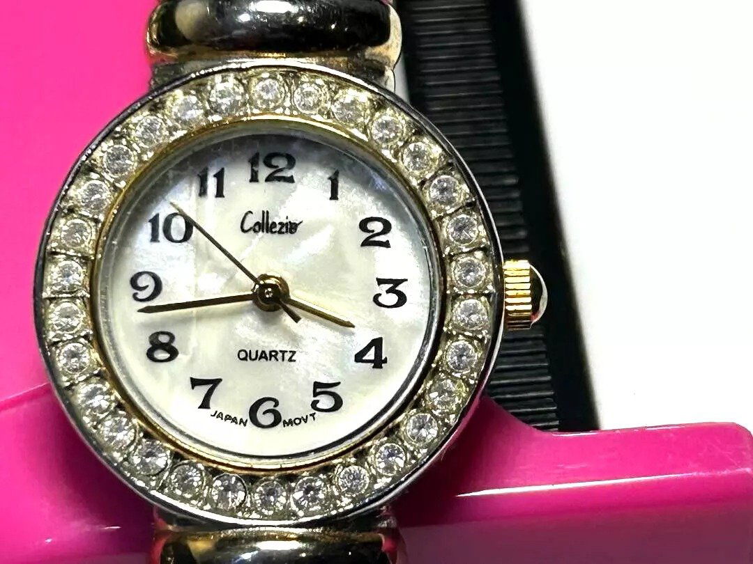 Gorgeous Collezio Vintage Women's Set  Watch and Bracelet Great Condition MOP Abalone Dial 2,Tone wi (1 of 7)