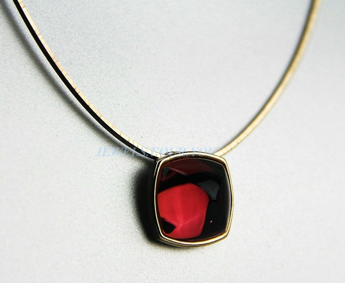 BACCARAT MEDICIS CABOCHON PINK MORDORE VERMEIL NECKLACE (1 of 5)