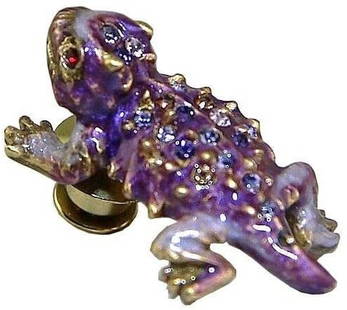 Jay Strongwater TACK PIN Super Rare Purple Horned Frog: JAY STRONGWATER Pins Collection SUPER RARE PURPLE HORNED FROG TACK PIN 1 1/4" Long x 5/8" Wide Swarovski Crystals Brand New, ORIGINAL BOX 100% AUTHENTIC ITEM, Money Back Guaranteed.